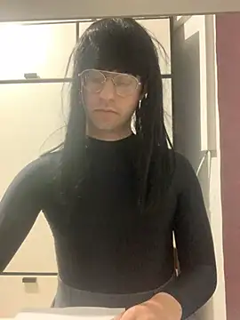 Snapshot of sofia_esclava chatting on January 22, 5:28 pm sofia esclava online show from January 22, 5:28 pm