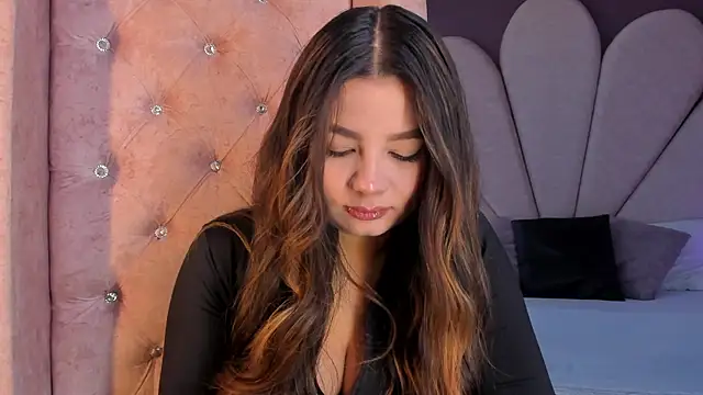 Snapshot of ValeriaOrtega chatting on July 17, 11:39 am ValeriaOrtega online show from July 17, 11:39 am