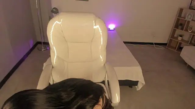 Nicole Foxx  online show from September 11, 8:09 pm