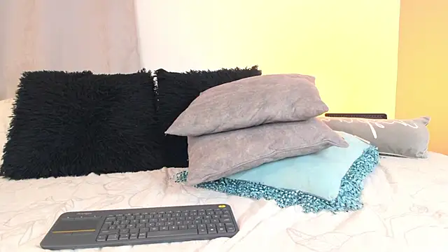 miss hellen2 online show from January 29, 3:15 pm