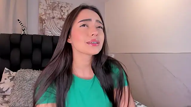 Snapshot of miss_hellen2 chatting on May 19, 12:16 am miss hellen2 online show from May 19, 12:16 am