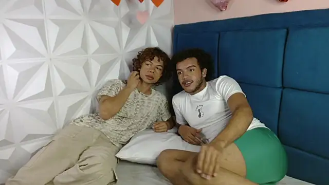 Snapshot of DanteAndKyle chatting on February 23, 12:48 pm DanteAndKyle online show from February 23, 12:48 pm