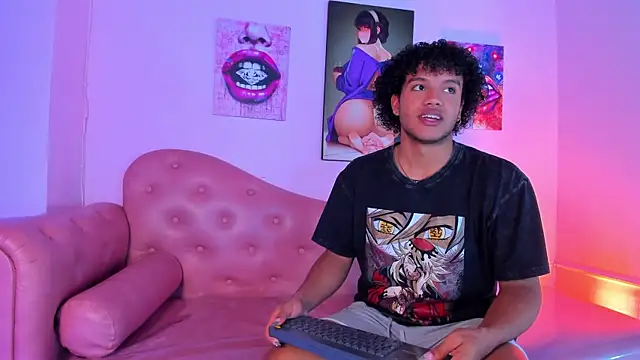 Snapshot of DanteAndKyle chatting on November 25, 10:54 pm DanteAndKyle online show from November 25, 10:54 pm