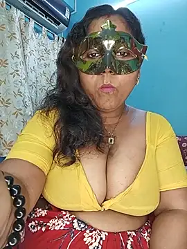 Snapshot of hevensex143 chatting on June 10, 8:08 pm hevensex143 online show from June 10, 8:08 pm