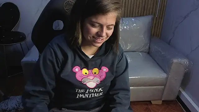 Kitten Cam online show from July 21, 3:53 am