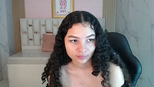 shalon diaz s online show from September 13, 1:22 pm