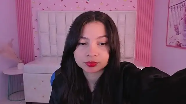 shalon diaz s online show from February 10, 1:04 pm