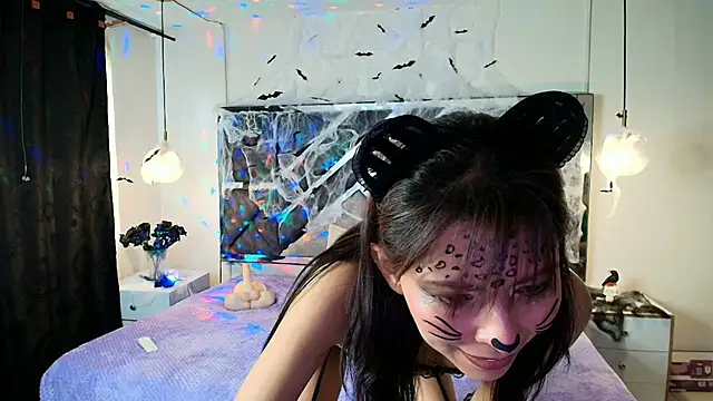 Snapshot of MysticMature chatting on October 9, 5:11 pm MysticMature online show from October 9, 5:11 pm