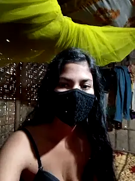 Hot couple 1 online show from March 6, 7:14 am