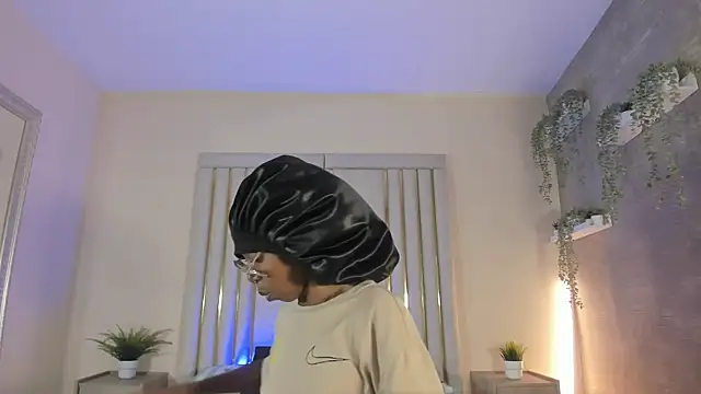 Liincostelloo online show from March 7, 7:38 pm