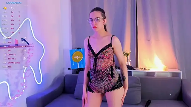 MaryKlein online show from February 11, 7:05 pm