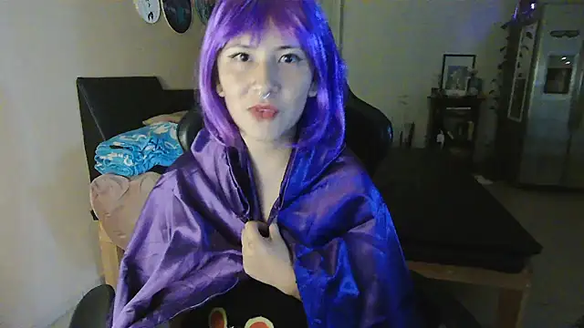 Snapshot of GinnyDelice chatting on October 27, 1:09 am GinnyDelice online show from October 27, 1:09 am