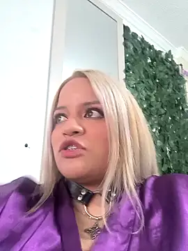 victoria  floyd online show from November 20, 9:47 pm