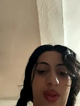 Snapshot of majdolin78 chatting on November 1, 10:39 am majdolin78 online show from November 1, 10:39 am