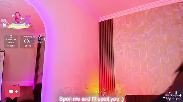 Snapshot of Aurora_thomas__1 chatting on February 25, 10:47 am Aurora thomas 1 online show from February 25, 10:47 am