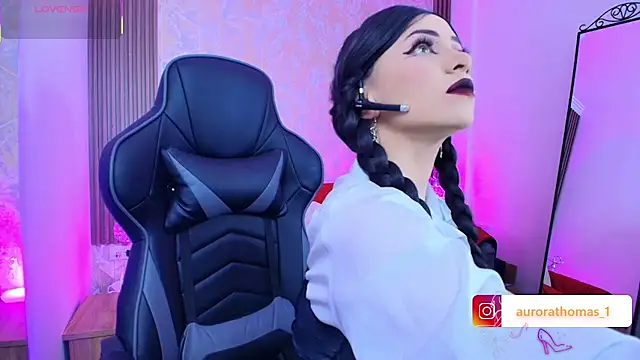 Snapshot of Aurora_thomas__1 chatting on January 15, 11:08 pm Aurora thomas 1 online show from January 15, 11:08 pm