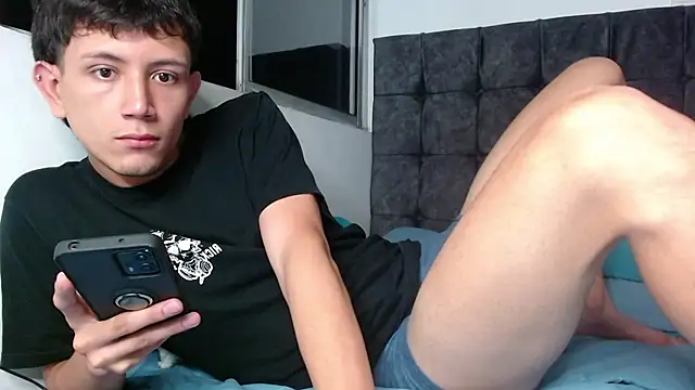 cute mathew online show from January 30, 12:39 am