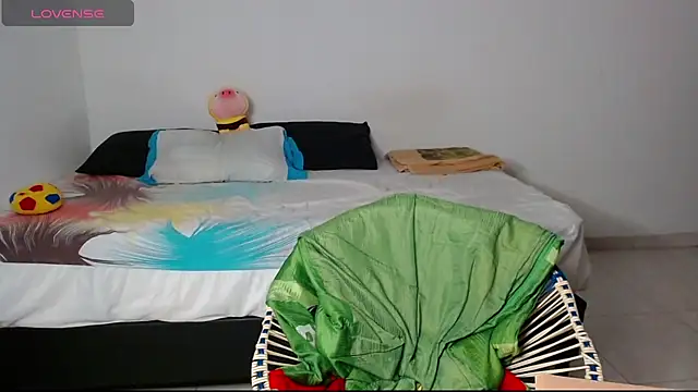 cute mathew online show from March 4, 2:49 am