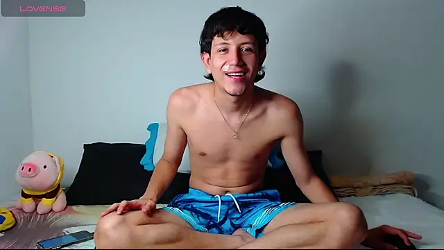 cute mathew online show from March 5, 4:02 am