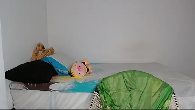 cute mathew online show from March 8, 5:28 am