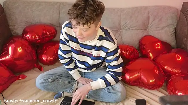 cameron-crowly online show from February 14, 10:49 am