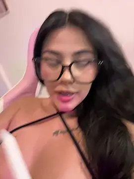 Snapshot of angelic1 chatting on July 18, 1:04 pm angelic1 online show from July 18, 1:04 pm