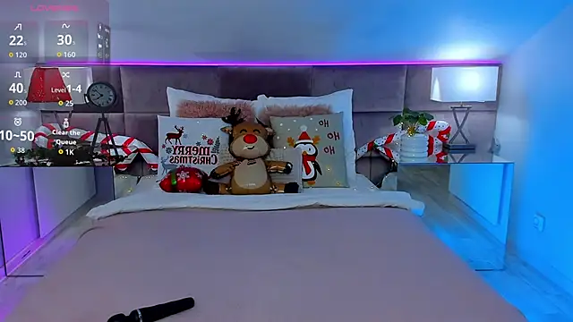 Snapshot of SusanBlair chatting on December 3, 1:31 pm SusanBlair online show from December 3, 1:31 pm