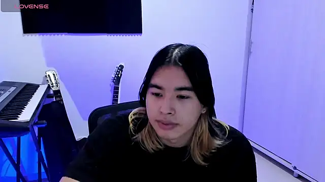 JordiWilld online show from February 18, 10:03 pm