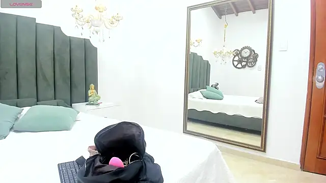 AnthonelaRusso  online show from February 27, 3:36 am