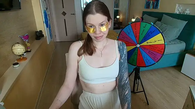 ReginaSparkle online show from August 6, 7:21 am