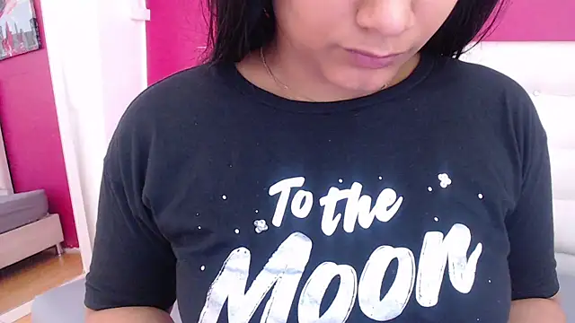 Snapshot of tinyy_whore18 chatting on January 29, 2:53 pm tinyy whore18 online show from January 29, 2:53 pm
