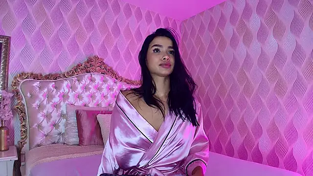 Snapshot of Bella_Smiith_ chatting on November 30, 1:26 pm Bella Smiith online show from November 30, 1:26 pm