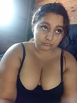 Snapshot of Lily_Sweet24 chatting on June 1, 6:42 pm Lily Sweet24 online show from June 1, 6:42 pm