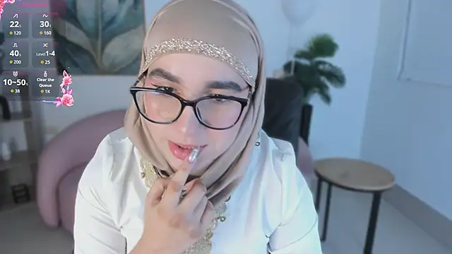 Ayha khalaf online show from September 21, 1:29 am