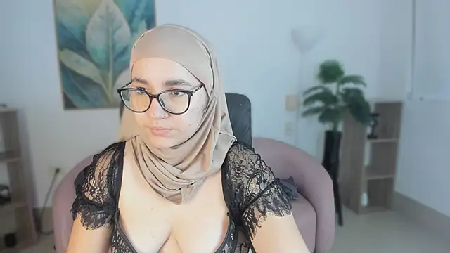 Ayha khalaf online show from February 21, 2:12 am