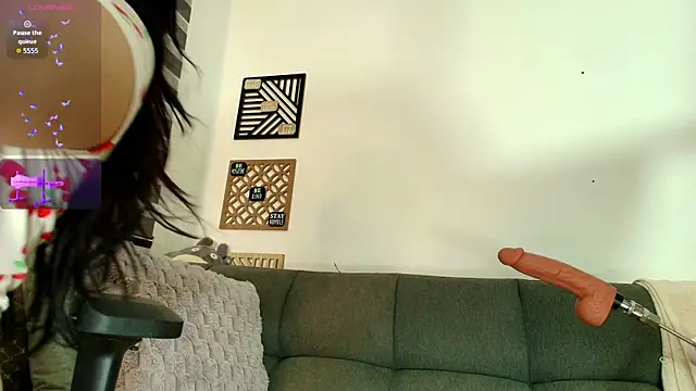Snapshot of love_sharol_ chatting on October 15, 11:16 pm love sharol online show from October 15, 11:16 pm