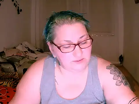 Snapshot of mayamayx chatting on January 14, 8:47 pm mayamayx online show from January 14, 8:47 pm