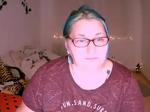 Snapshot of mayamayx chatting on January 16, 5:28 pm mayamayx online show from January 16, 5:28 pm