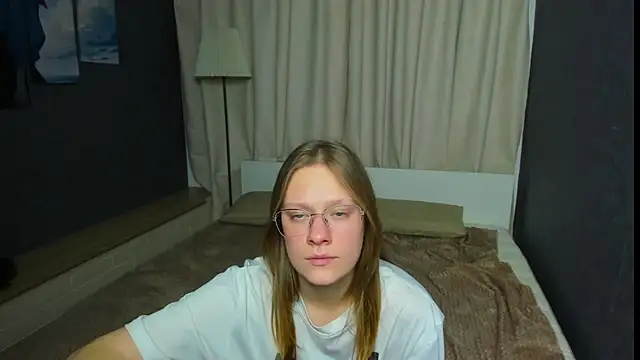 TessaSwans online show from January 30, 4:27 am