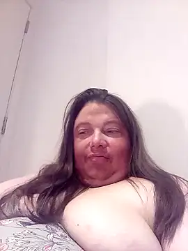 HotHornyEmmaX online show from February 2, 10:17 pm