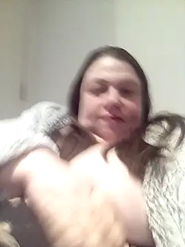 HotHornyEmmaX online show from March 18, 6:37 pm