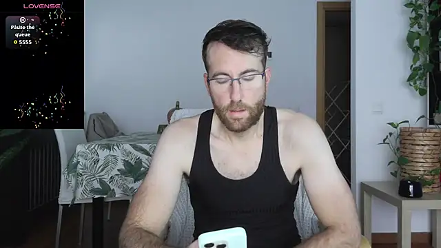 Snapshot of machohiberiko chatting on November 25, 4:18 pm machohiberiko online show from November 25, 4:18 pm