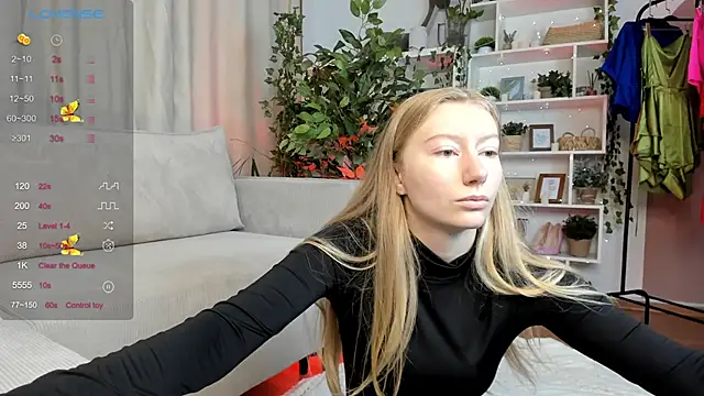Snapshot of Rachel_Rut chatting on September 28, 4:07 am Rachel Rut online show from September 28, 4:07 am