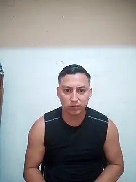 LuisMex1998 online show from October 31, 9:21 am