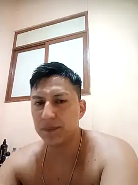 LuisMex1998 online show from May 6, 8:19 am