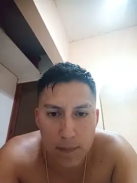 LuisMex1998 online show from May 15, 1:01 am