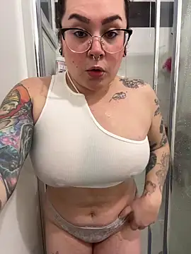 Cherrycherrymiss online show from February 11, 6:01 pm