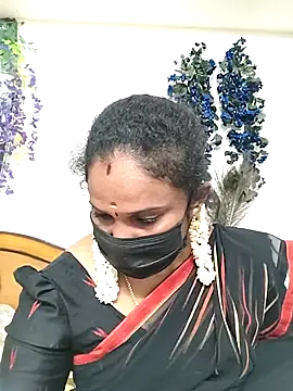 Snapshot of Tamil_Aathira chatting on November 16, 9:31 pm Tamil Aathira online show from November 16, 9:31 pm