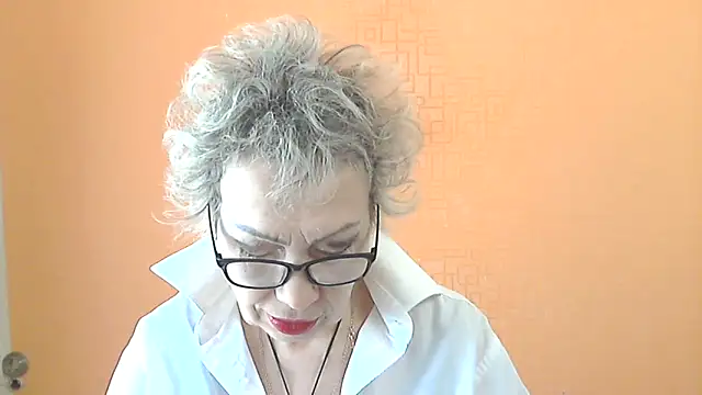 NessyJenixs online show from March 14, 7:36 am