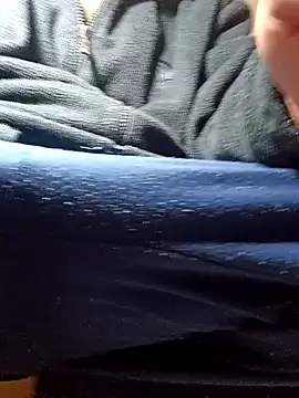 Snapshot of cingonduro chatting on March 7, 9:40 am cingonduro online show from March 7, 9:40 am